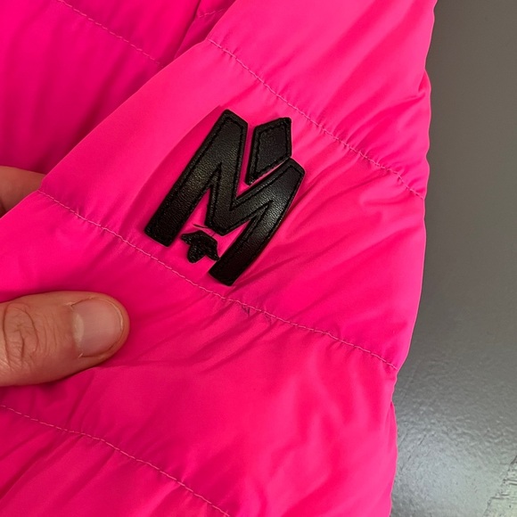 Mackage Roselyn Light Down Puffer Ski Jacket / Coat Fuchsia Sz Medium - Picture 3 of 9